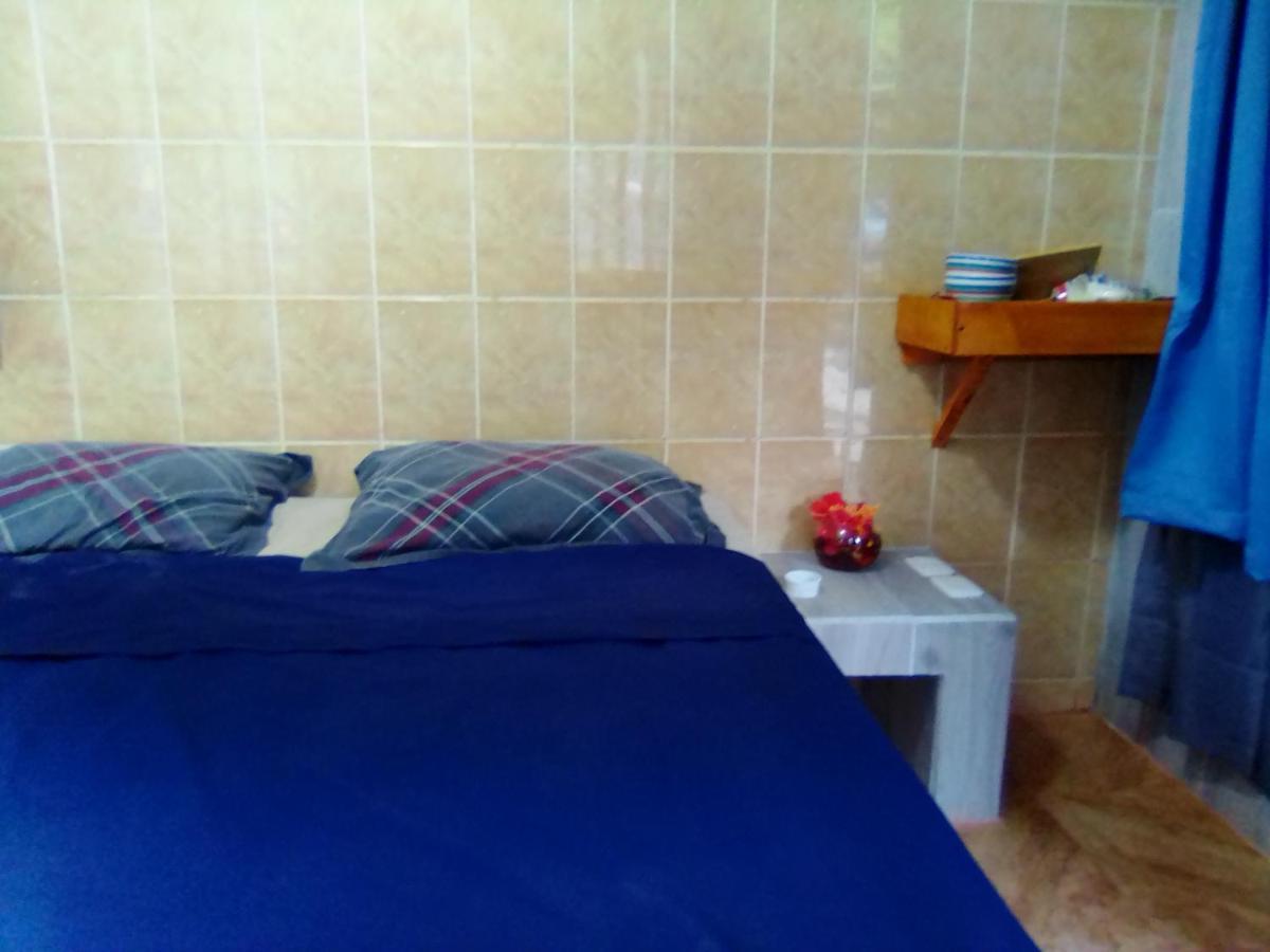 Chambre Independante Chez L'Habitant Парита Екстериор снимка